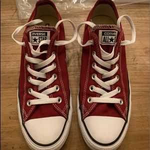 Converse All Stars (Size 8)